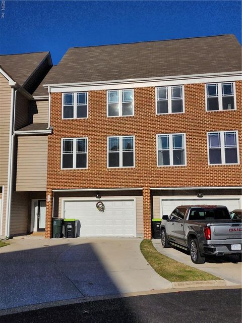Photo of 933 Eastfield Lane, Newport News, VA 23602 (MLS # 10630978)