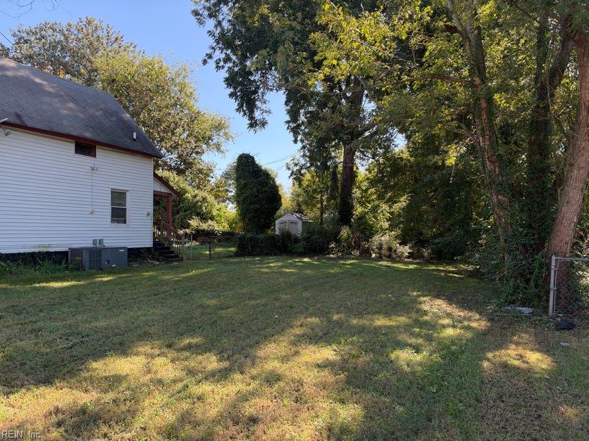 Photo of 98 Manly Street, Portsmouth, VA 23702 (MLS # 10657694)