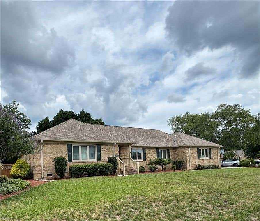 Photo of 1804 Templeton Lane, Virginia Beach, VA 23454 (MLS # 10647033)