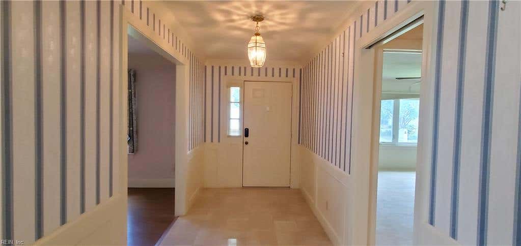 Photo of 1804 Templeton Lane, Virginia Beach, VA 23454 (MLS # 10647033)
