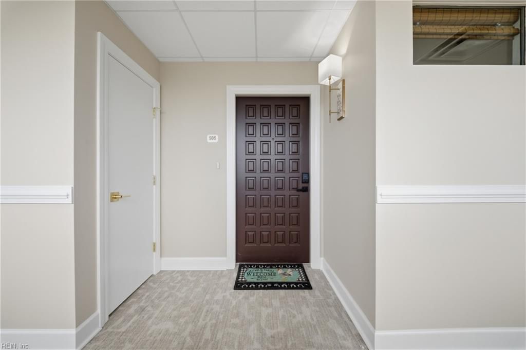 Photo of 500 Winston Salem Ave Avenue #505, Virginia Beach, VA 23451 (MLS # 10631743)