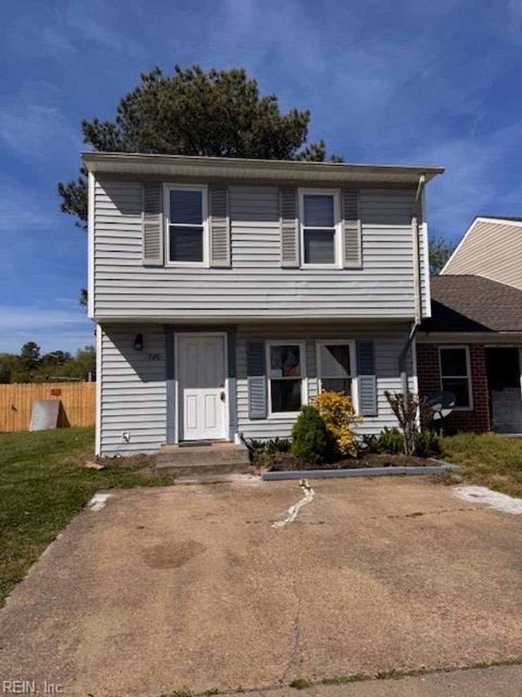 Photo of 726 Wolftrap Lane, Virginia Beach, VA 23462 (MLS # 10629145)