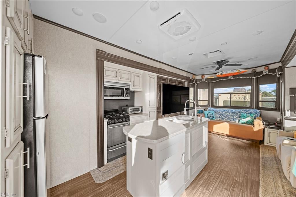 Photo of 3665 Sandpiper Road #208, Virginia Beach, VA 23456 (MLS # 10658489)
