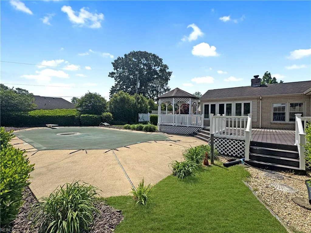 Virginia Beach, Virginia 23464, United States, 4 Bedrooms Bedrooms, ,3 BathroomsBathrooms,Residential,Pending,122033