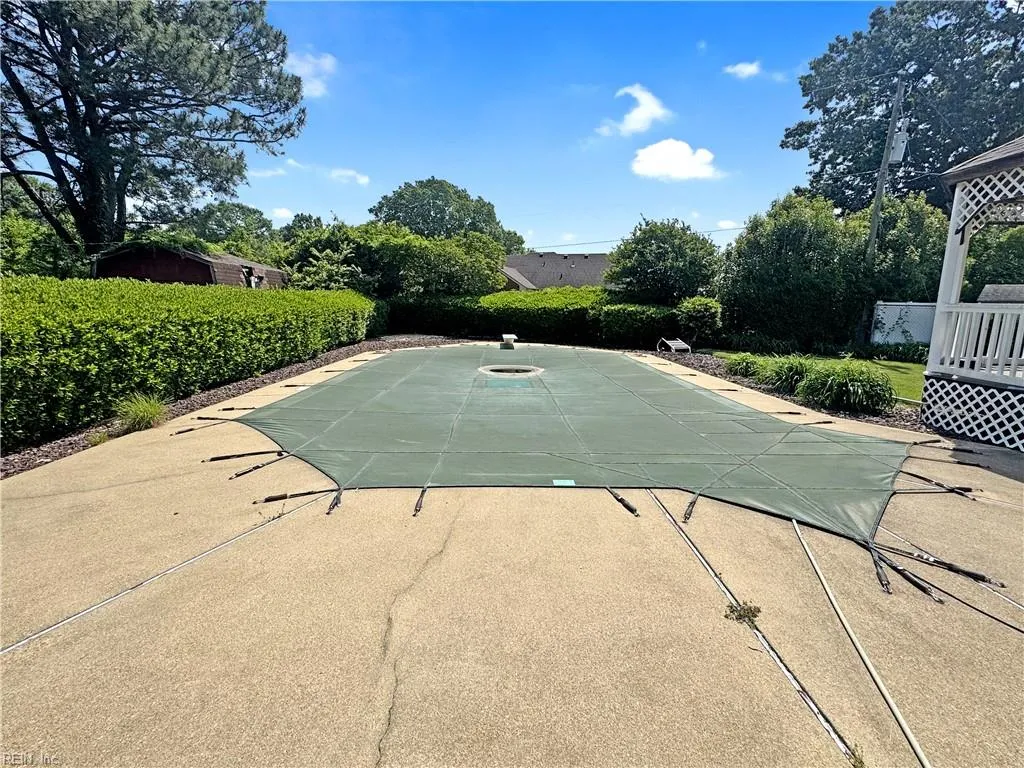 Virginia Beach, Virginia 23464, United States, 4 Bedrooms Bedrooms, ,3 BathroomsBathrooms,Residential,Pending,122033