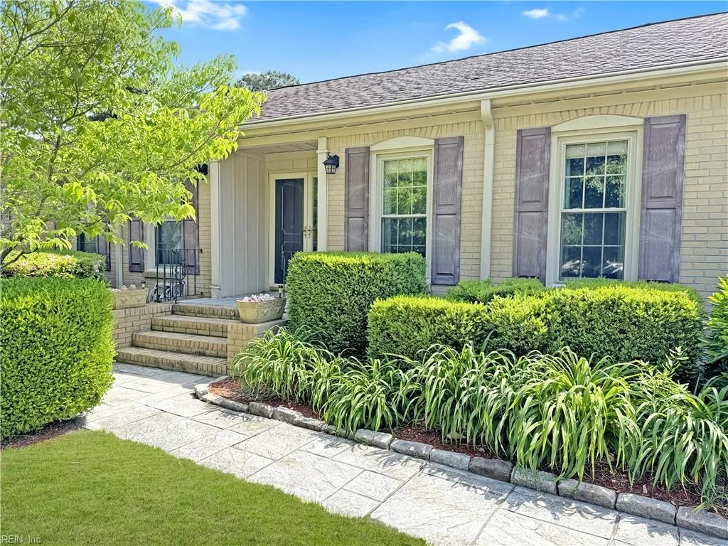 Virginia Beach, Virginia 23464, United States, 4 Bedrooms Bedrooms, ,3 BathroomsBathrooms,Residential,Pending,122033