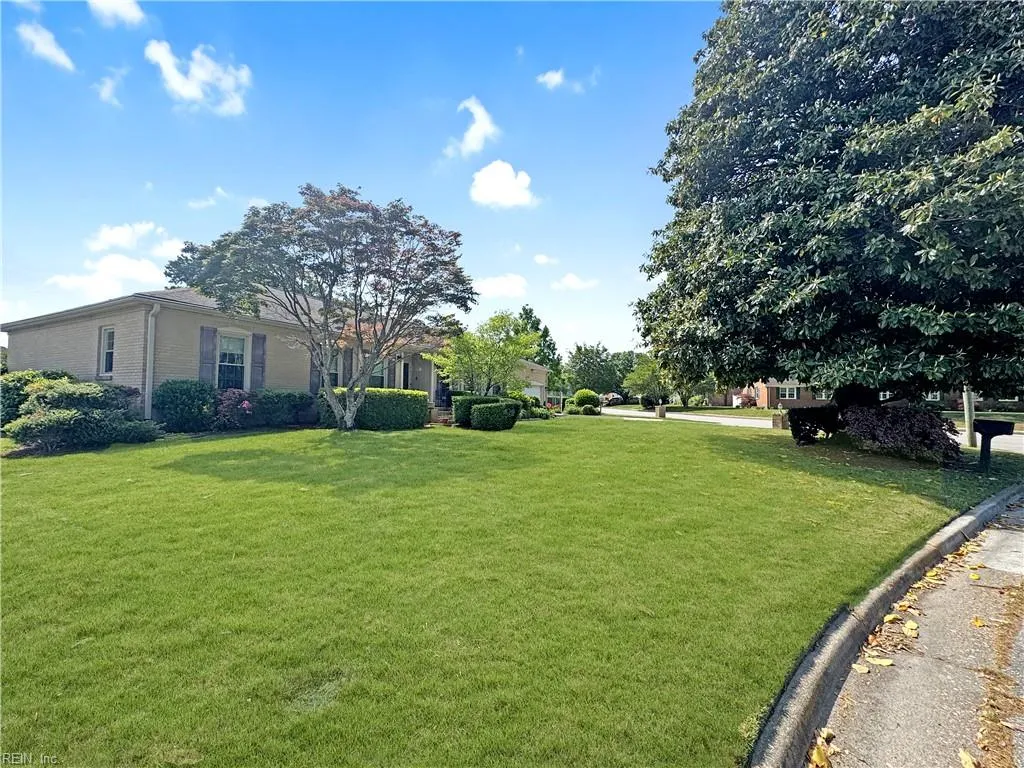 Virginia Beach, Virginia 23464, United States, 4 Bedrooms Bedrooms, ,3 BathroomsBathrooms,Residential,Pending,122033