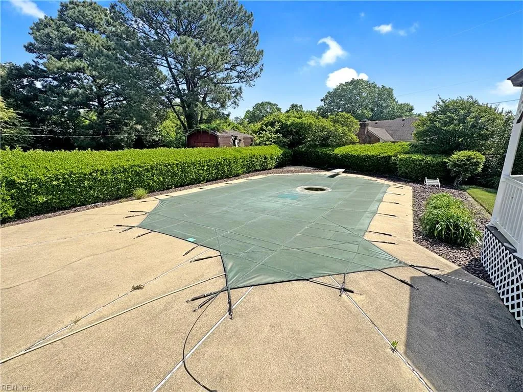 Virginia Beach, Virginia 23464, United States, 4 Bedrooms Bedrooms, ,3 BathroomsBathrooms,Residential,Pending,122033