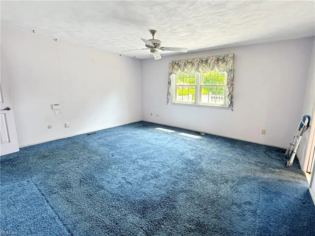 Virginia Beach, Virginia 23464, United States, 4 Bedrooms Bedrooms, ,3 BathroomsBathrooms,Residential,Pending,122033