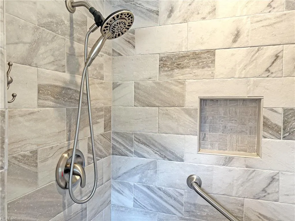 Virginia Beach, Virginia 23464, United States, 4 Bedrooms Bedrooms, ,3 BathroomsBathrooms,Residential,Pending,122033