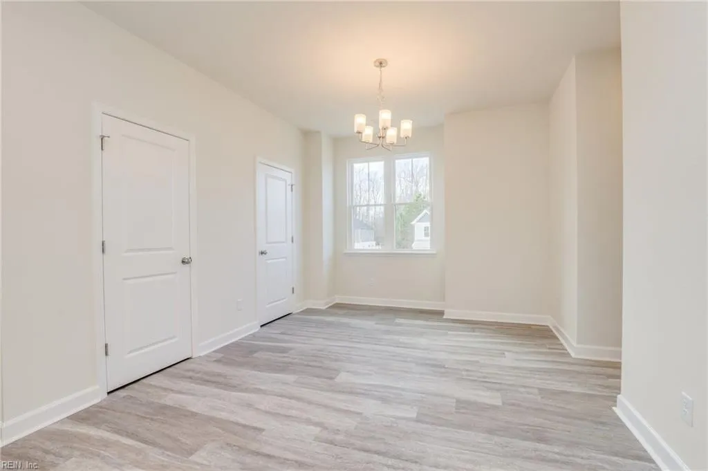 Suffolk, Virginia 23435, United States, 3 Bedrooms Bedrooms, ,3 BathroomsBathrooms,Residential,Active,93276