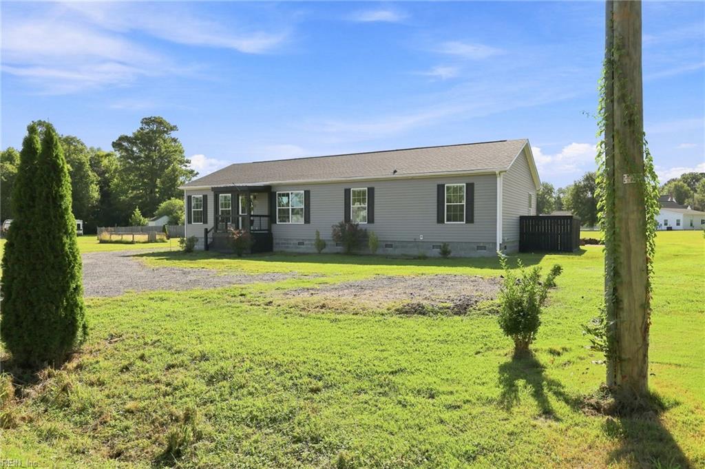 Photo of 220 Kingsale Road, Suffolk, VA 23437 (MLS # 10653268)
