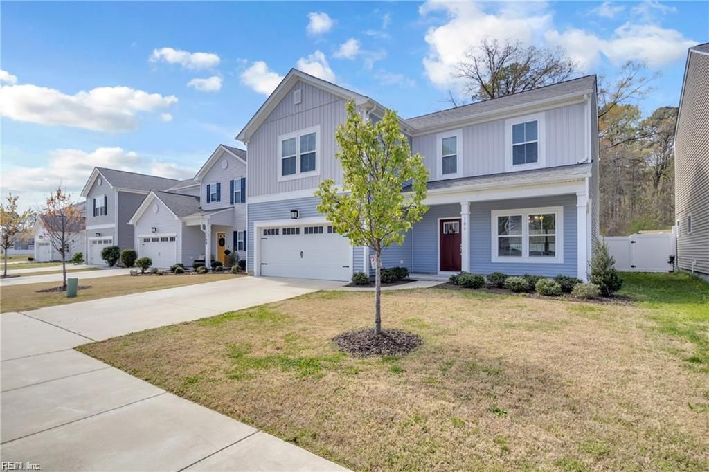 Photo of 106 Village Pointe Drive, Suffolk, VA 23434 (MLS # 10628645)
