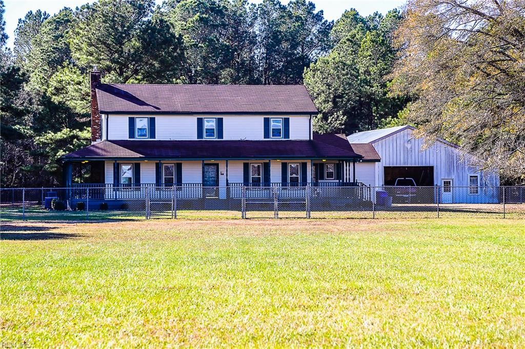 Photo of 163 Greenway Road, Suffolk, VA 23434 (MLS # 10617311)