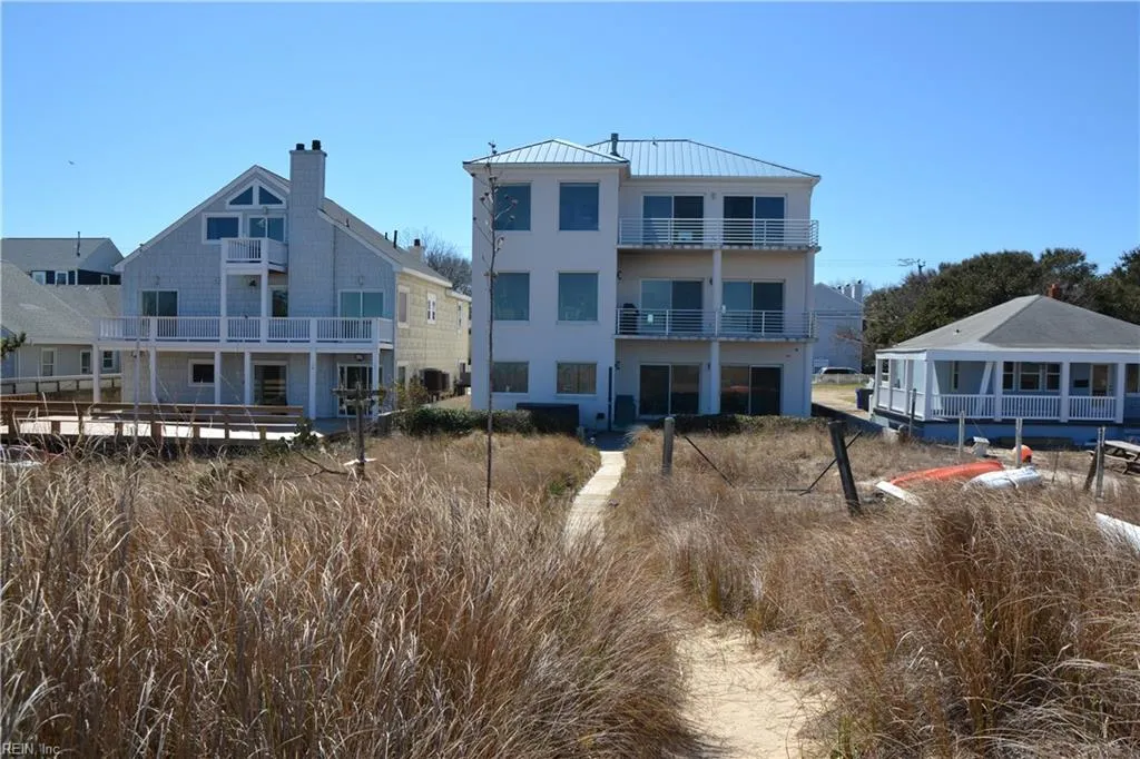 Norfolk, Virginia 23503, United States, 6 Bedrooms Bedrooms, ,4 BathroomsBathrooms,Residential,Active,88944