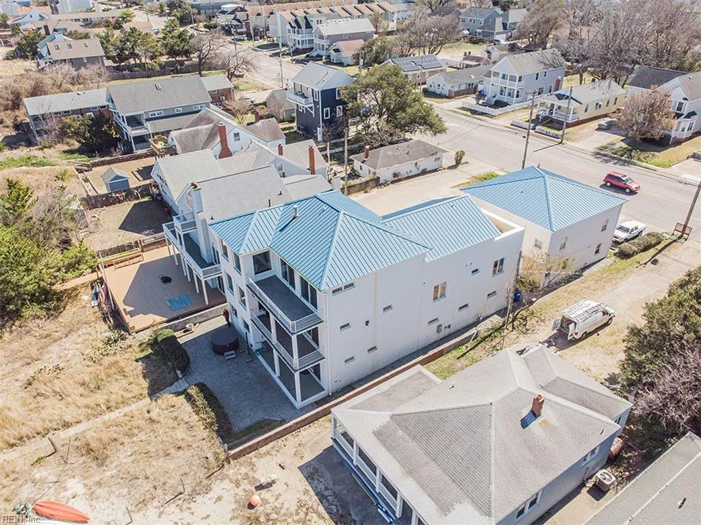 Norfolk, Virginia 23503, United States, 6 Bedrooms Bedrooms, ,4 BathroomsBathrooms,Residential,Active,88944