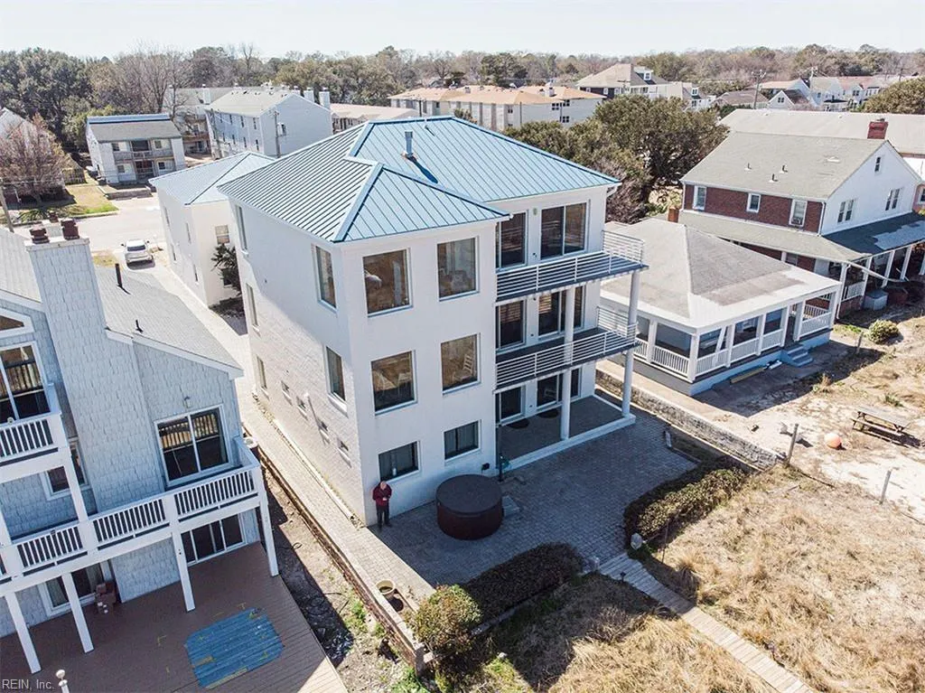 Norfolk, Virginia 23503, United States, 6 Bedrooms Bedrooms, ,4 BathroomsBathrooms,Residential,Active,88944