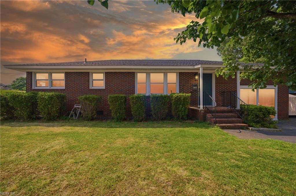 Photo of 1845 Perrel Street, Virginia Beach, VA 23455 (MLS # 10631668)