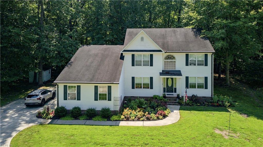 Photo of 437 Evergreen Way, Smithfield, VA 23430 (MLS # 10652068)