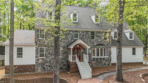 Photo of 222 Sherwood Forest, Williamsburg, VA 23188 (MLS # 10631619)