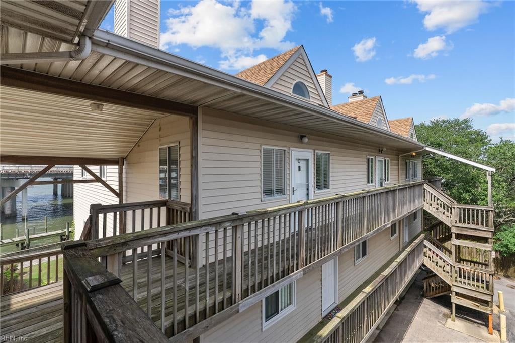 Photo of 837 Little Bay Avenue #3, Norfolk, VA 23503 (MLS # 10657649)