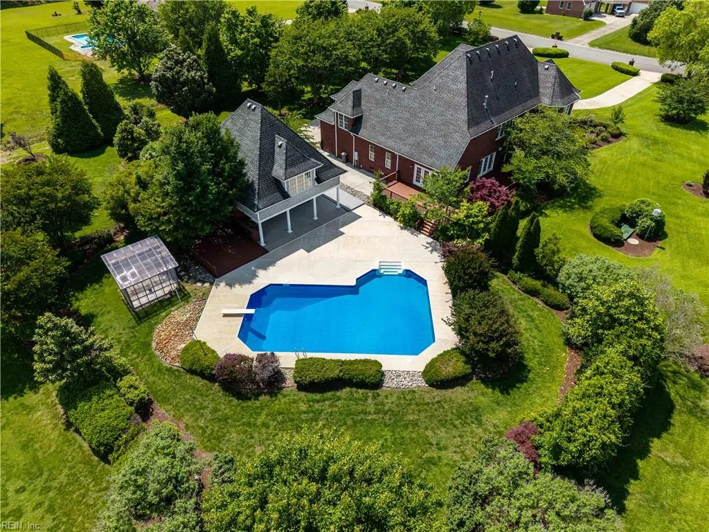 Chesapeake, Virginia 23322, United States, 6 Bedrooms Bedrooms, ,6 BathroomsBathrooms,Residential,Active,134386