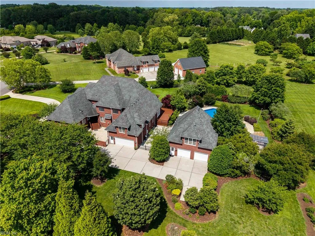 Chesapeake, Virginia 23322, United States, 6 Bedrooms Bedrooms, ,6 BathroomsBathrooms,Residential,Active,134386