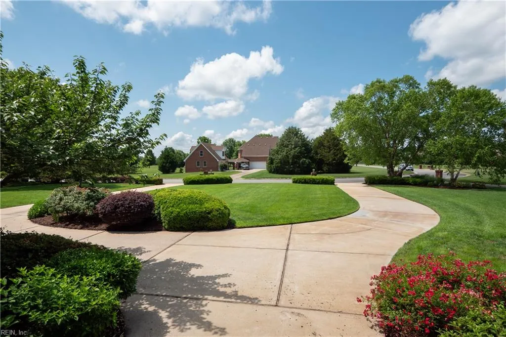 Chesapeake, Virginia 23322, United States, 6 Bedrooms Bedrooms, ,6 BathroomsBathrooms,Residential,Active,134386