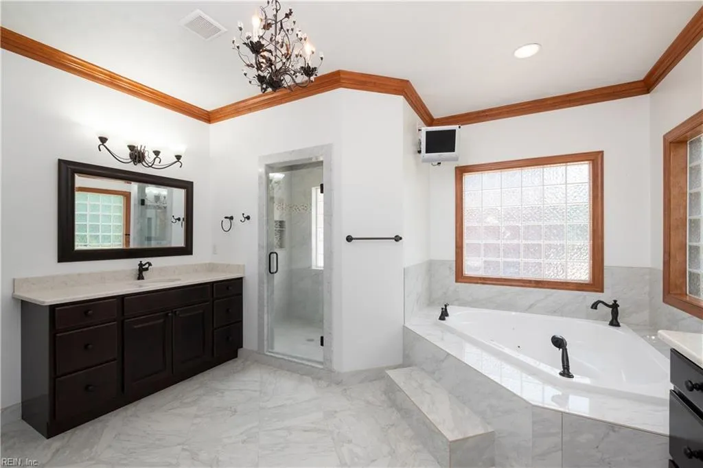 Chesapeake, Virginia 23322, United States, 6 Bedrooms Bedrooms, ,6 BathroomsBathrooms,Residential,Active,134386