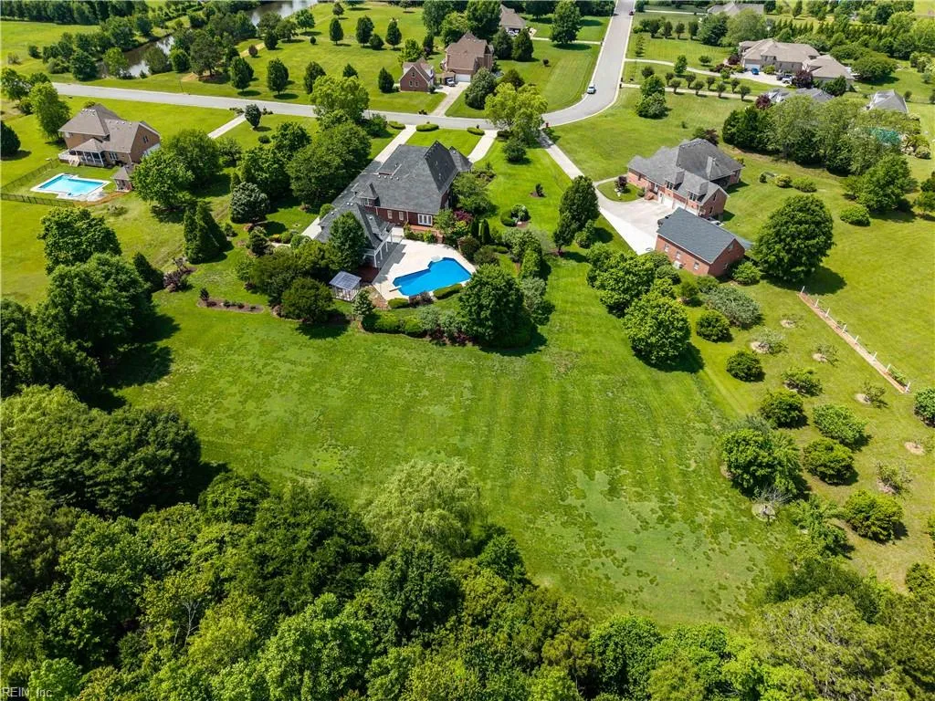 Chesapeake, Virginia 23322, United States, 6 Bedrooms Bedrooms, ,6 BathroomsBathrooms,Residential,Active,134386