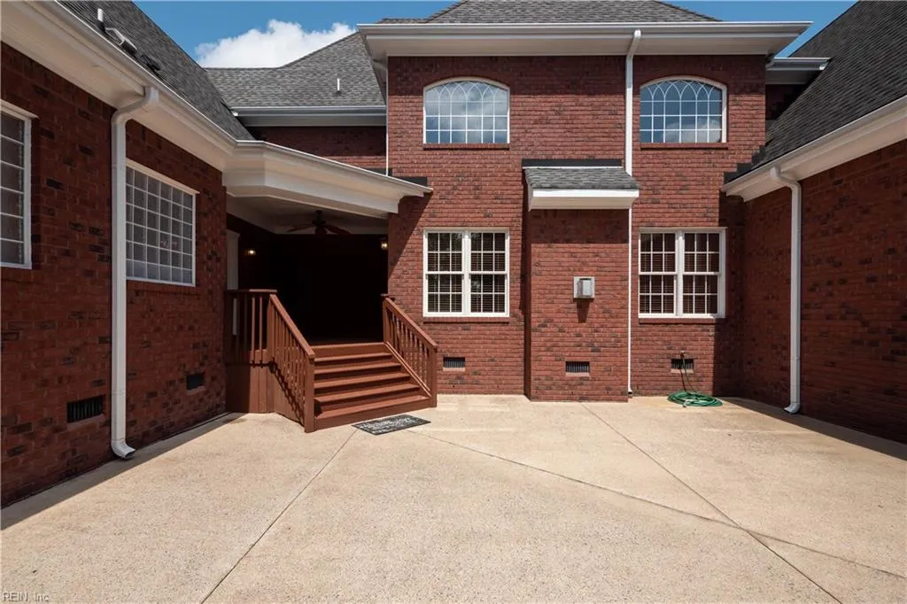 Chesapeake, Virginia 23322, United States, 6 Bedrooms Bedrooms, ,6 BathroomsBathrooms,Residential,Active,134386