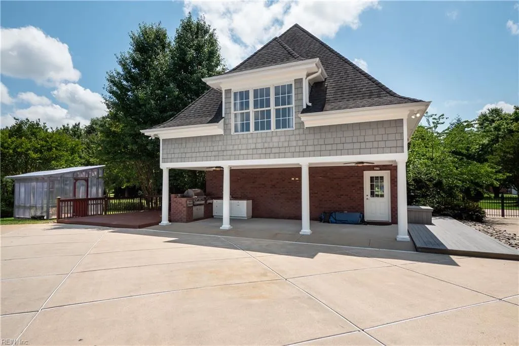 Chesapeake, Virginia 23322, United States, 6 Bedrooms Bedrooms, ,6 BathroomsBathrooms,Residential,Active,134386