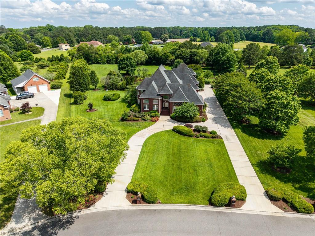 909 Two Gates CIR