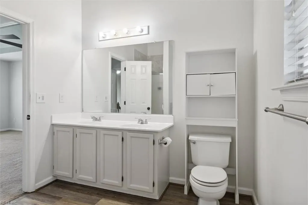 Hampton, Virginia 23666, United States, 3 Bedrooms Bedrooms, ,3 BathroomsBathrooms,Residential,Active,122062