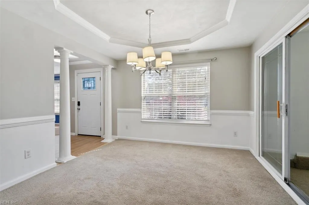 Hampton, Virginia 23666, United States, 3 Bedrooms Bedrooms, ,3 BathroomsBathrooms,Residential,Active,122062