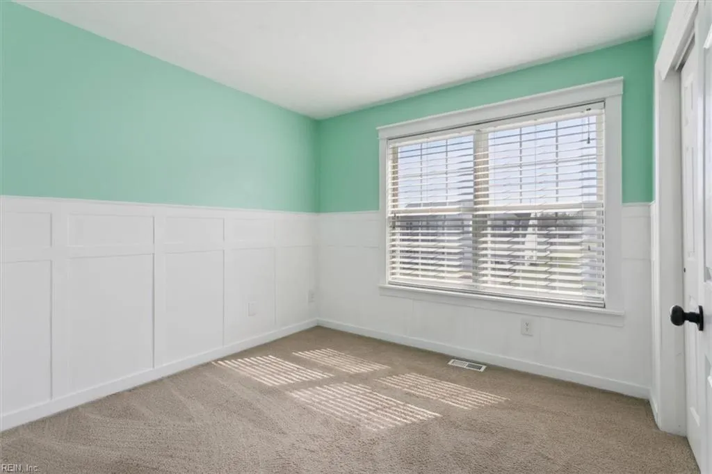 Hampton, Virginia 23666, United States, 3 Bedrooms Bedrooms, ,3 BathroomsBathrooms,Residential,Active,122062