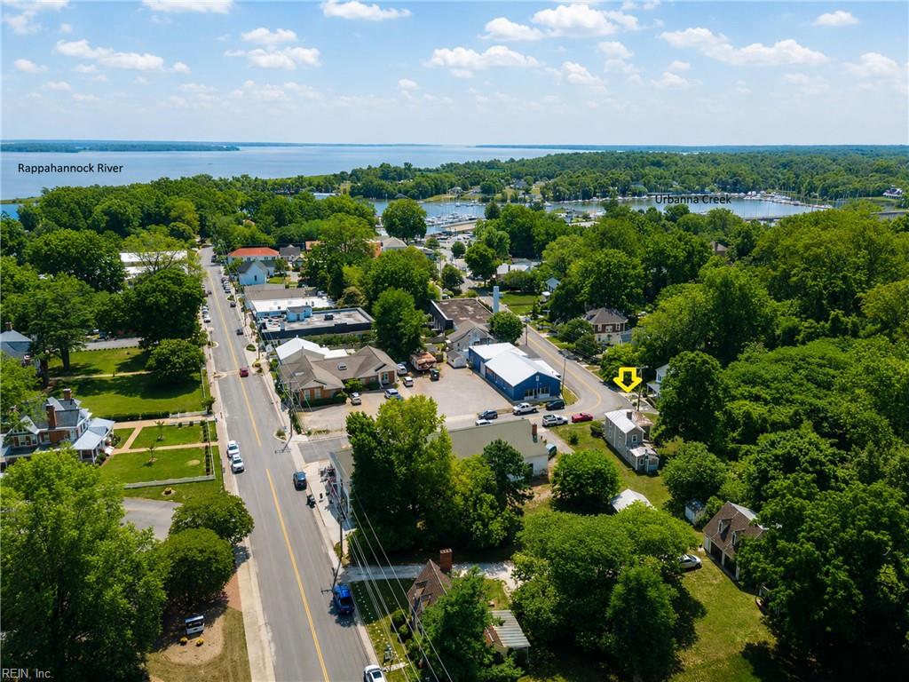 Photo of 278 Prince George Street, Urbanna, VA 23175 (MLS # 10653393)