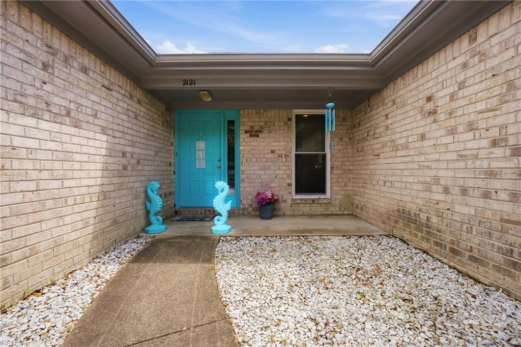 Photo of 2121 Shade Tree Street, Virginia Beach, VA 23456 (MLS # 10632962)