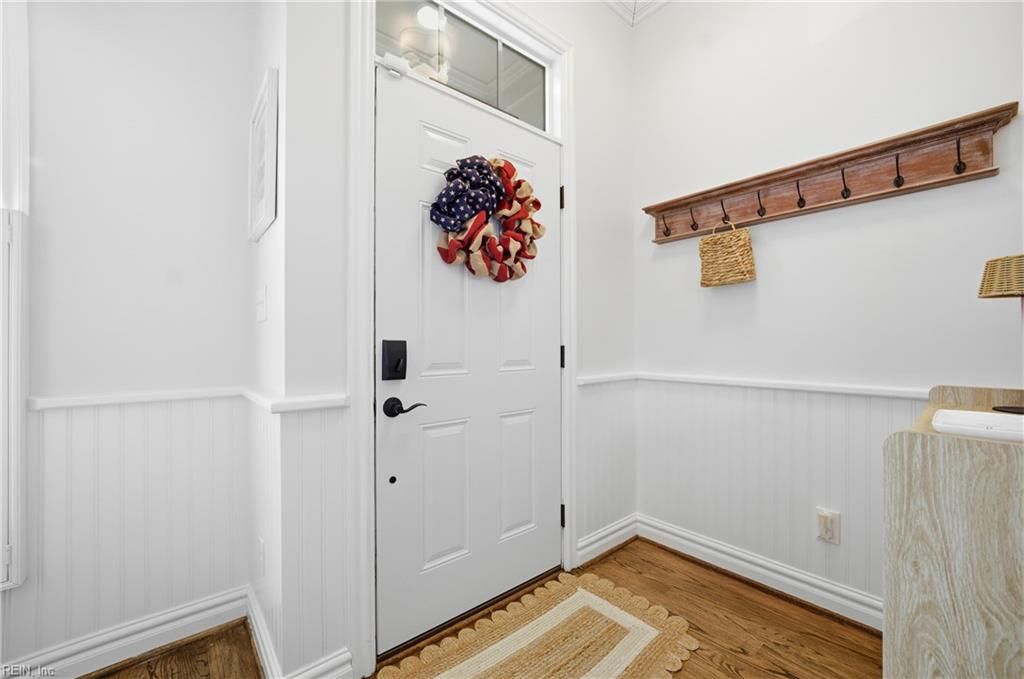 Photo of 4758 Pleasant Avenue, Norfolk, VA 23518 (MLS # 10615214)