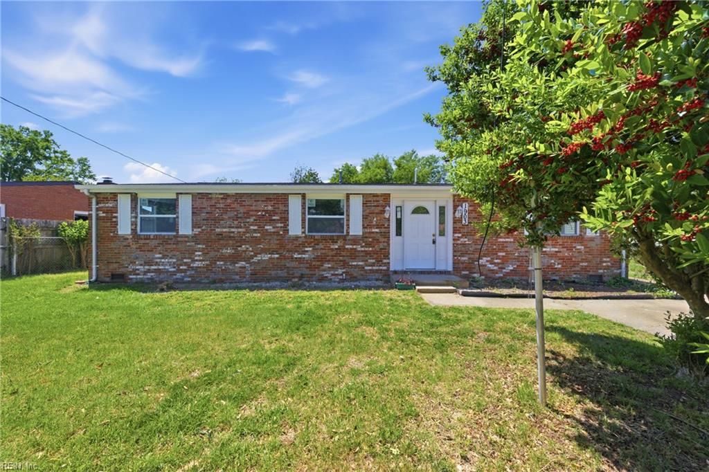 Photo of 1903 Demetro Drive, Hampton, VA 23663 (MLS # 10631023)