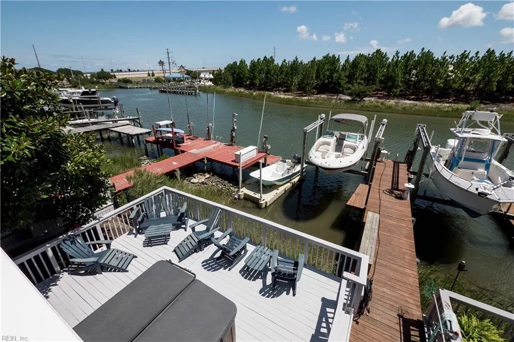 Virginia Beach, Virginia 23455, United States, 4 Bedrooms Bedrooms, ,4 BathroomsBathrooms,Residential,Active,187933