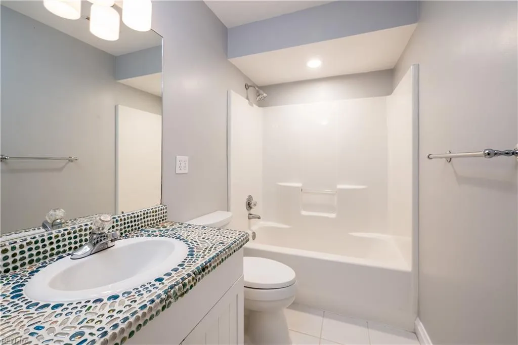 Virginia Beach, Virginia 23455, United States, 4 Bedrooms Bedrooms, ,4 BathroomsBathrooms,Residential,Active,187933