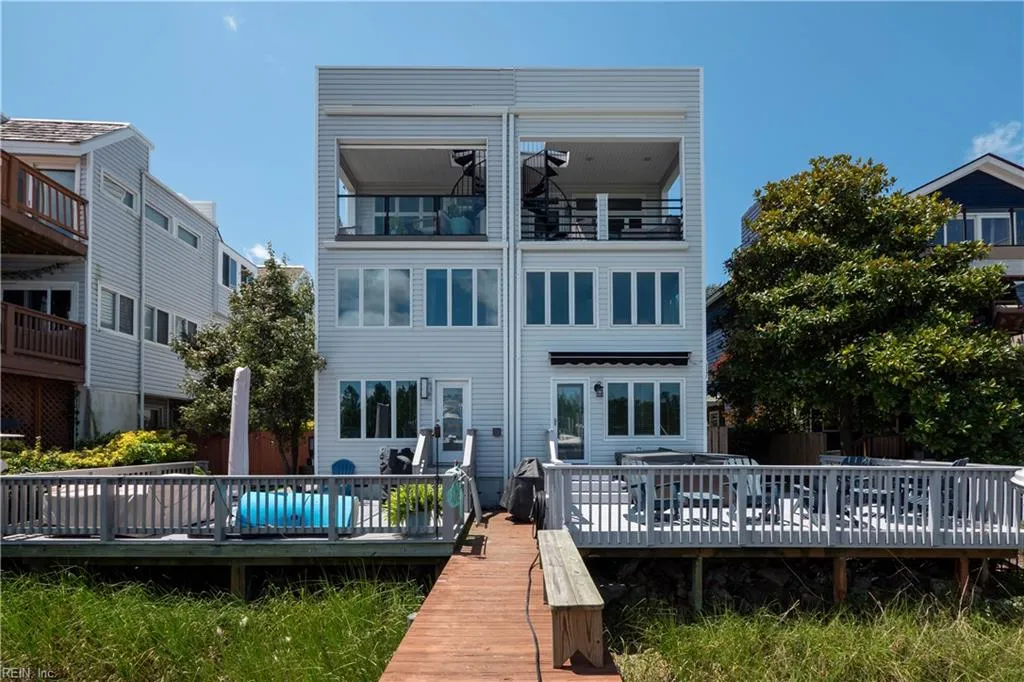 Virginia Beach, Virginia 23455, United States, 4 Bedrooms Bedrooms, ,4 BathroomsBathrooms,Residential,Active,187933