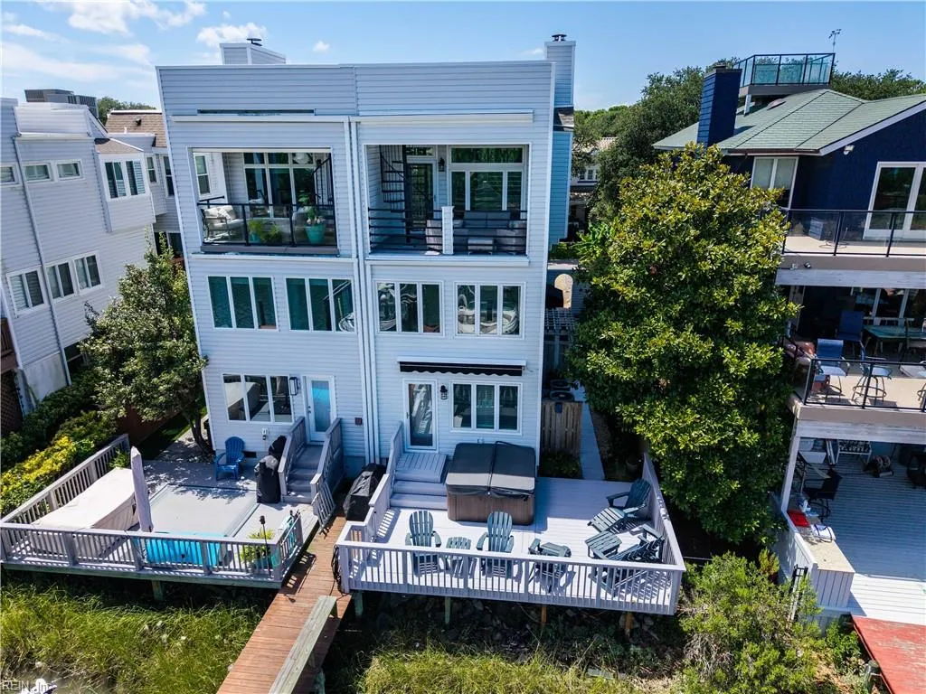 Virginia Beach, Virginia 23455, United States, 4 Bedrooms Bedrooms, ,4 BathroomsBathrooms,Residential,Active,187933