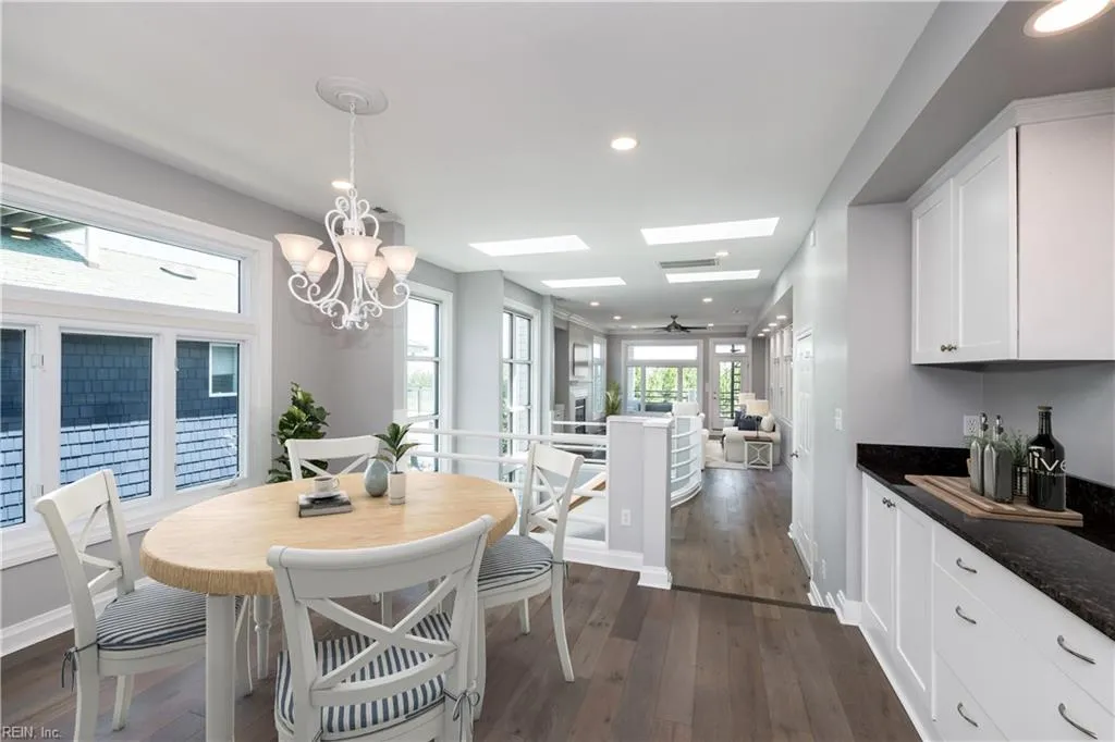 Virginia Beach, Virginia 23455, United States, 4 Bedrooms Bedrooms, ,4 BathroomsBathrooms,Residential,Active,187933