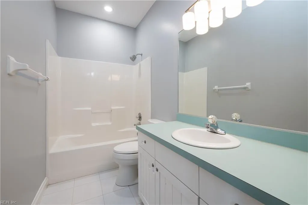 Virginia Beach, Virginia 23455, United States, 4 Bedrooms Bedrooms, ,4 BathroomsBathrooms,Residential,Active,187933