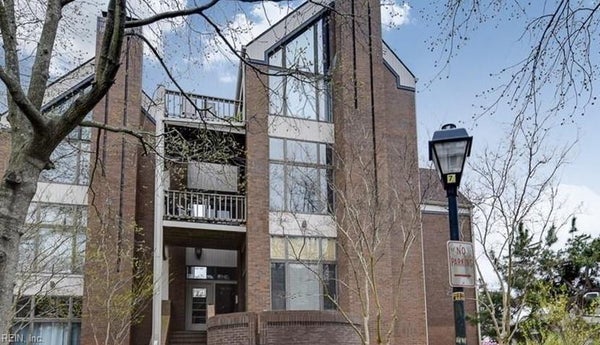 696 MOWBRAY ARCH APT 540, NORFOLK, VA 23507 - Image dd4dc3a9cbe5c13b6ea0bc9b43fa695c/1915829676
