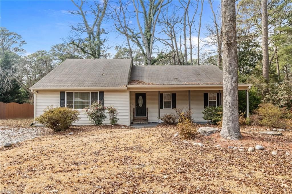 Photo of 2308 Bidgood Drive, Portsmouth, VA 23703 (MLS # 10621482)