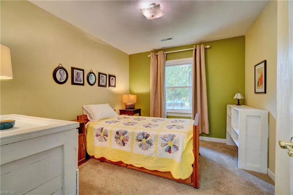 Chesapeake, Virginia 23321, United States, 4 Bedrooms Bedrooms, ,2 BathroomsBathrooms,Residential,Active,209048