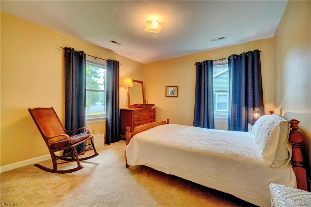 Chesapeake, Virginia 23321, United States, 4 Bedrooms Bedrooms, ,2 BathroomsBathrooms,Residential,Active,209048